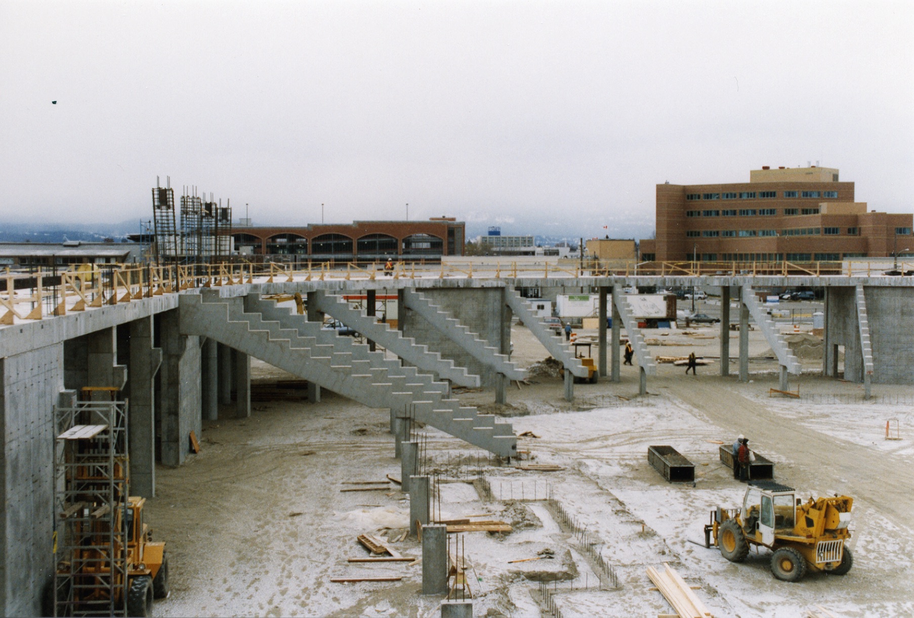 Raker beams being installed