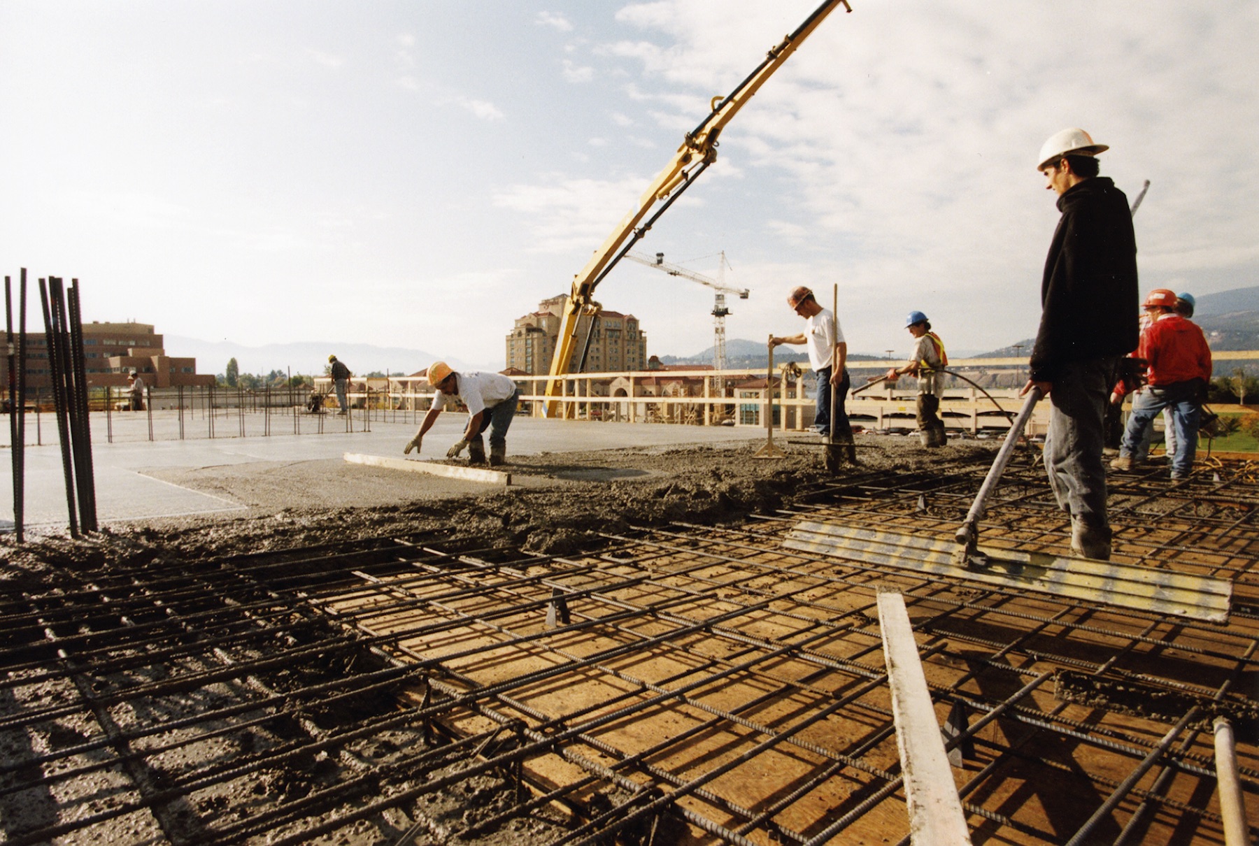 Concrete placing of upper level